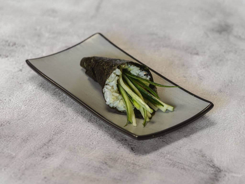 H12 Cucumber Handroll (1pc)