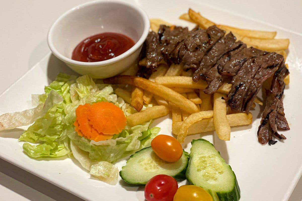 72. Boeuf Grillé / Grilled Beef
