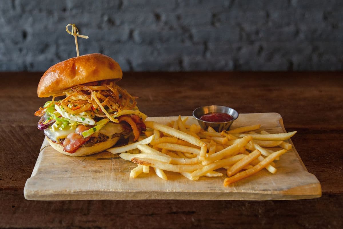 Hamburger brasserie / Brewhouse Burger
