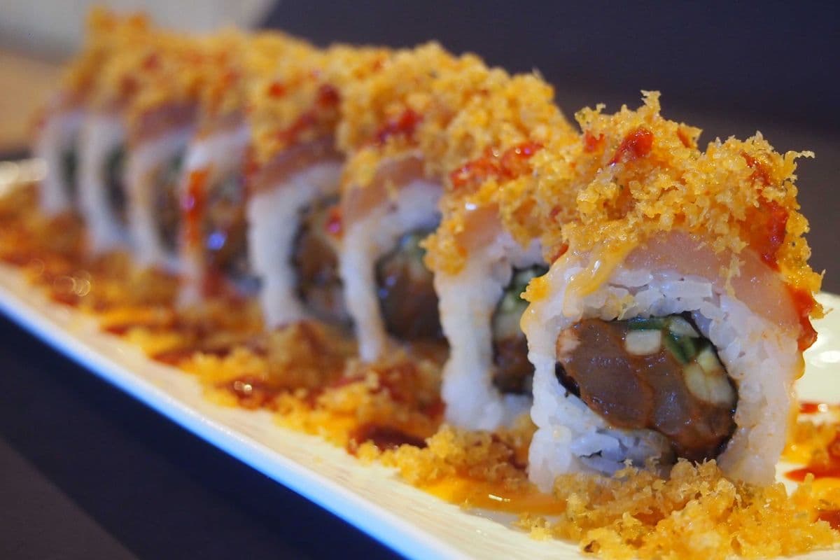 Kamikaze Salmon Roll