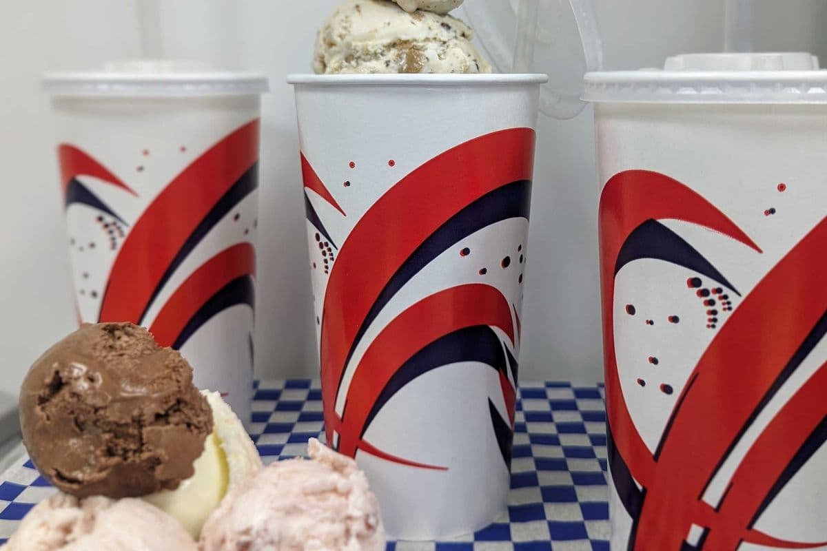 Hard Ice Cream Milkshake (20oz)