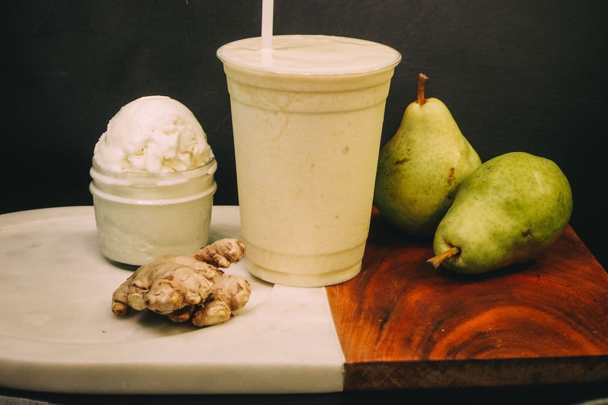 The Spicy Pear Smoothie (16oz)