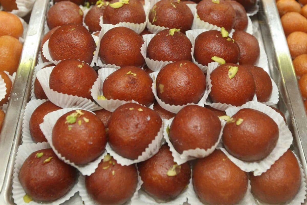 Gulab Jamoon (1 lb)