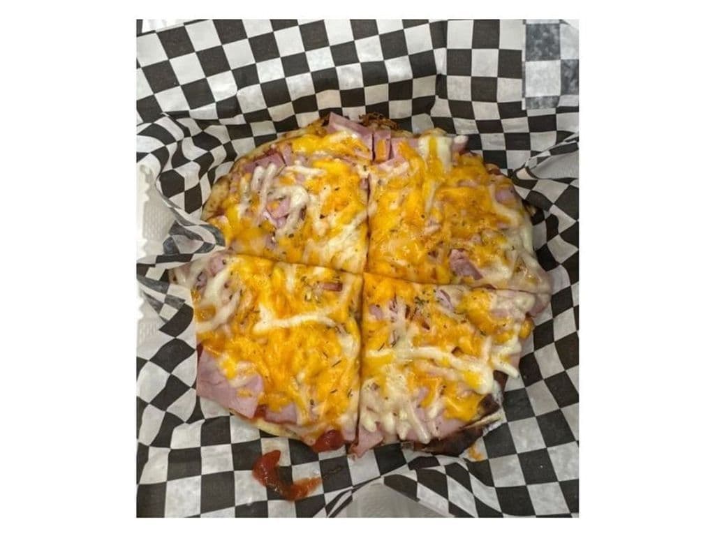 OVEN FRESH HAM PIZZA