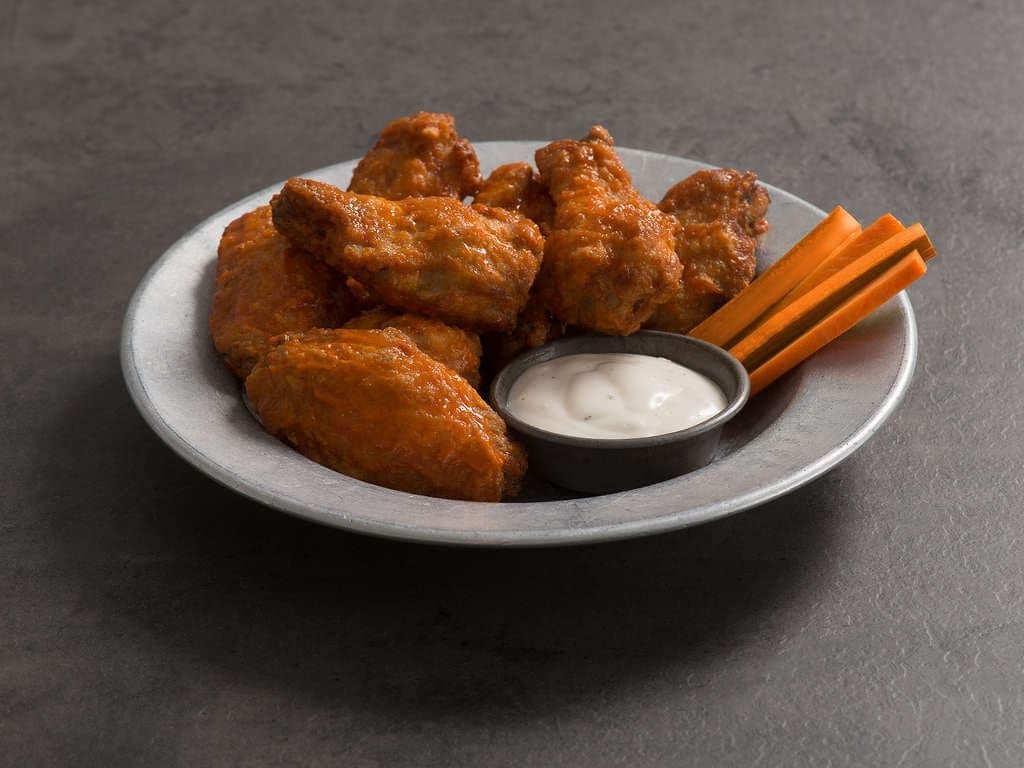 Double Dusted Chicken Wings 8 pieces