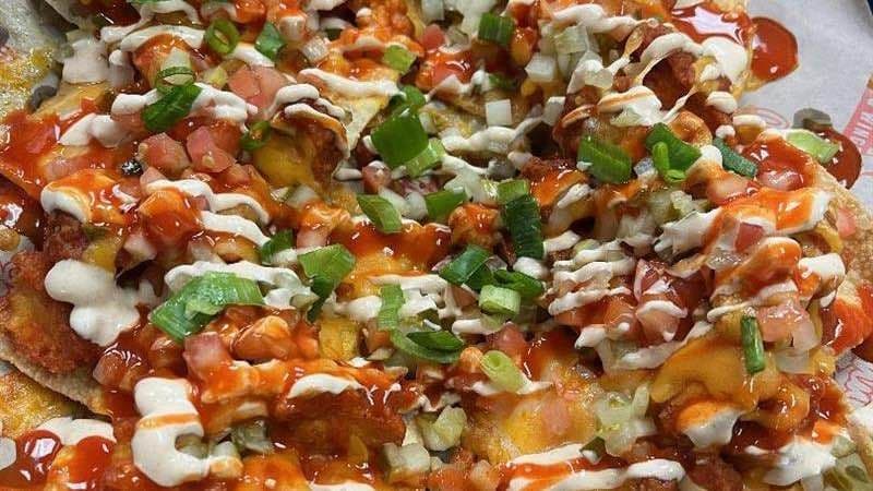 John Max Nashville Chicken Wonton Nacho