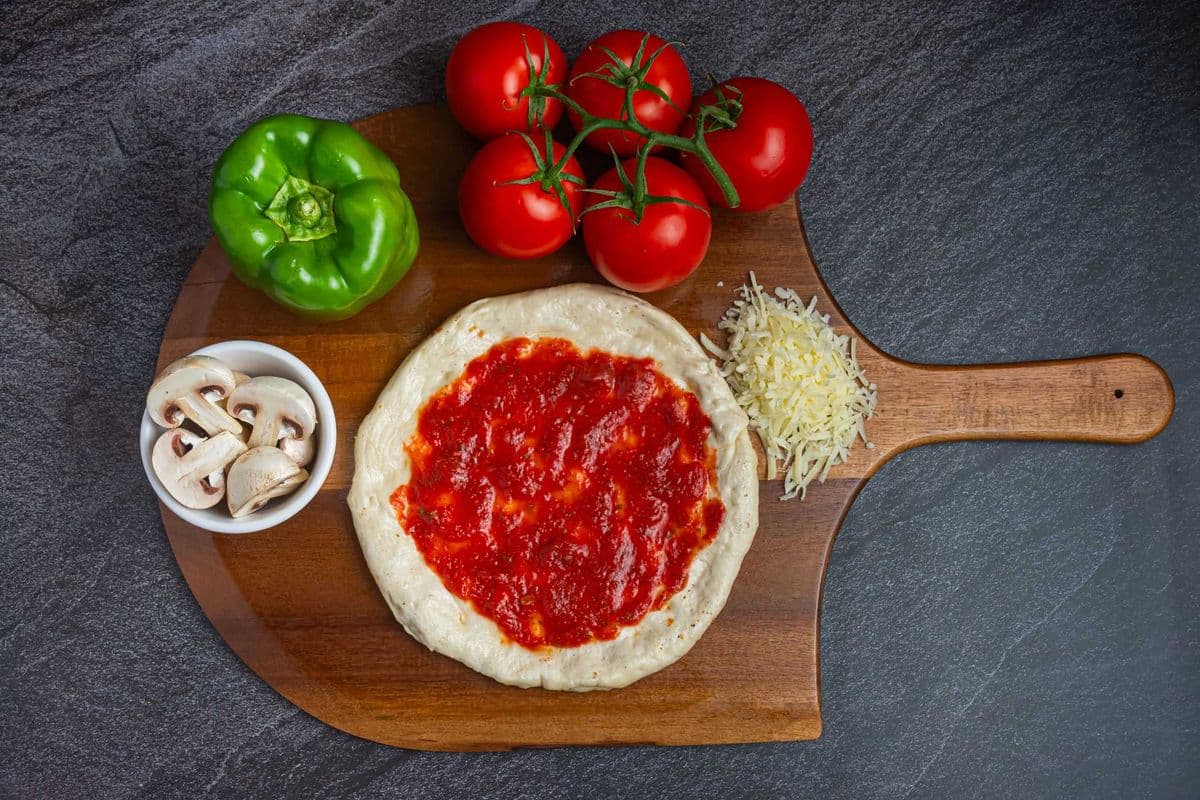 Build Your Own 12" Large Pizza
