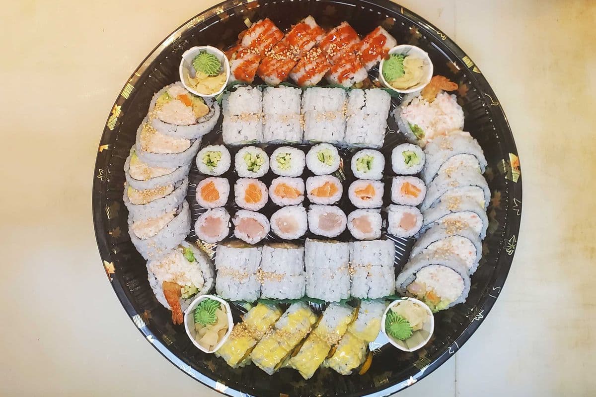 Party Tray A (62 pcs)