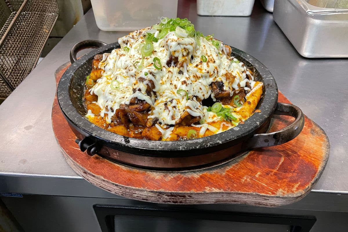 Melting Cheese Short Ribs 치즈 갈비찜