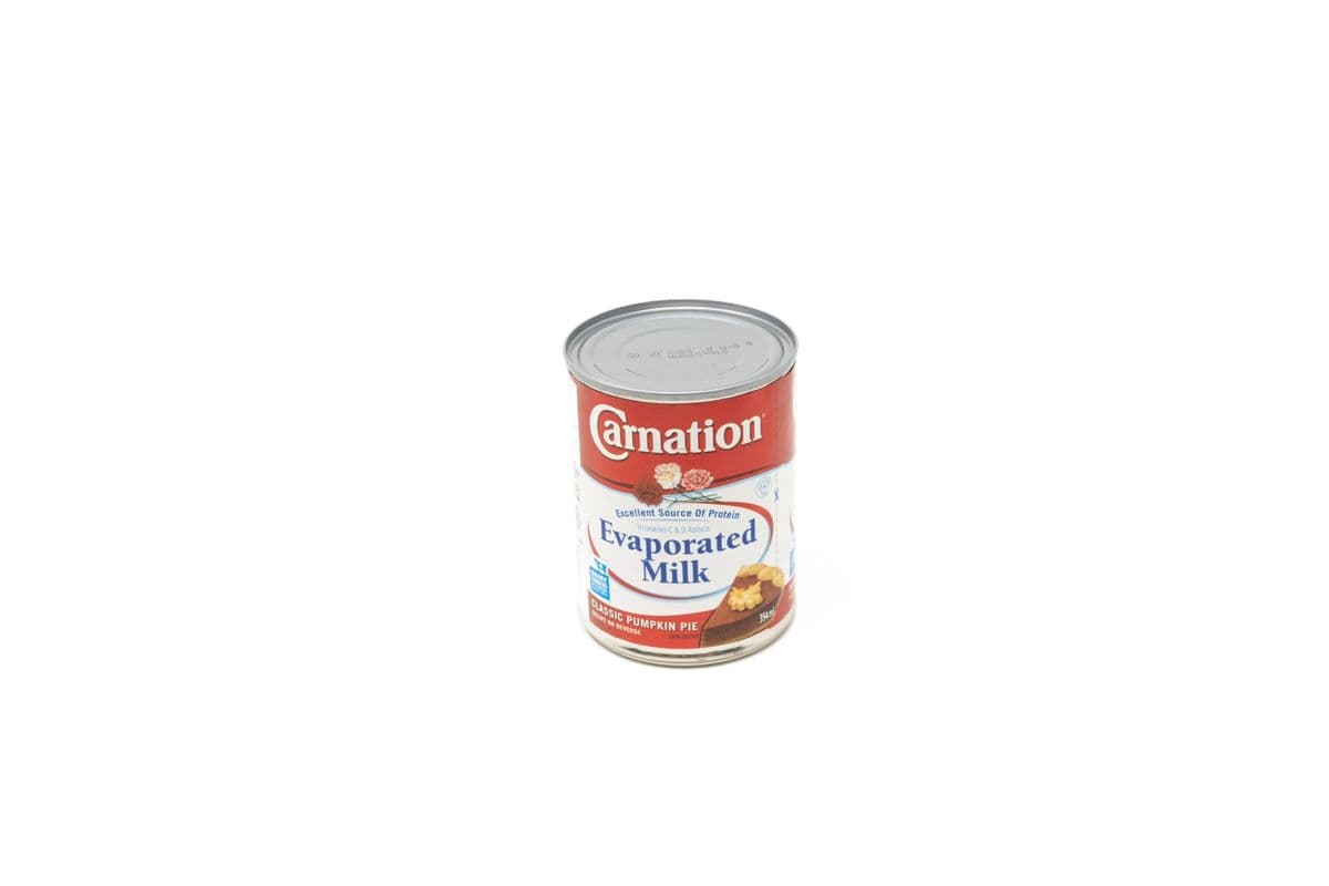 Carnation Evaporated Milk (354 g)