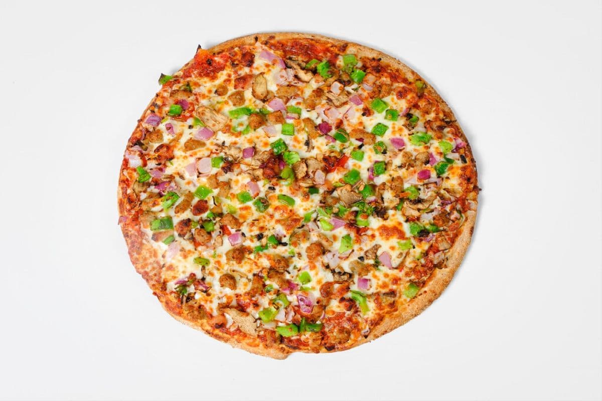 Medium Deluxe Pizza