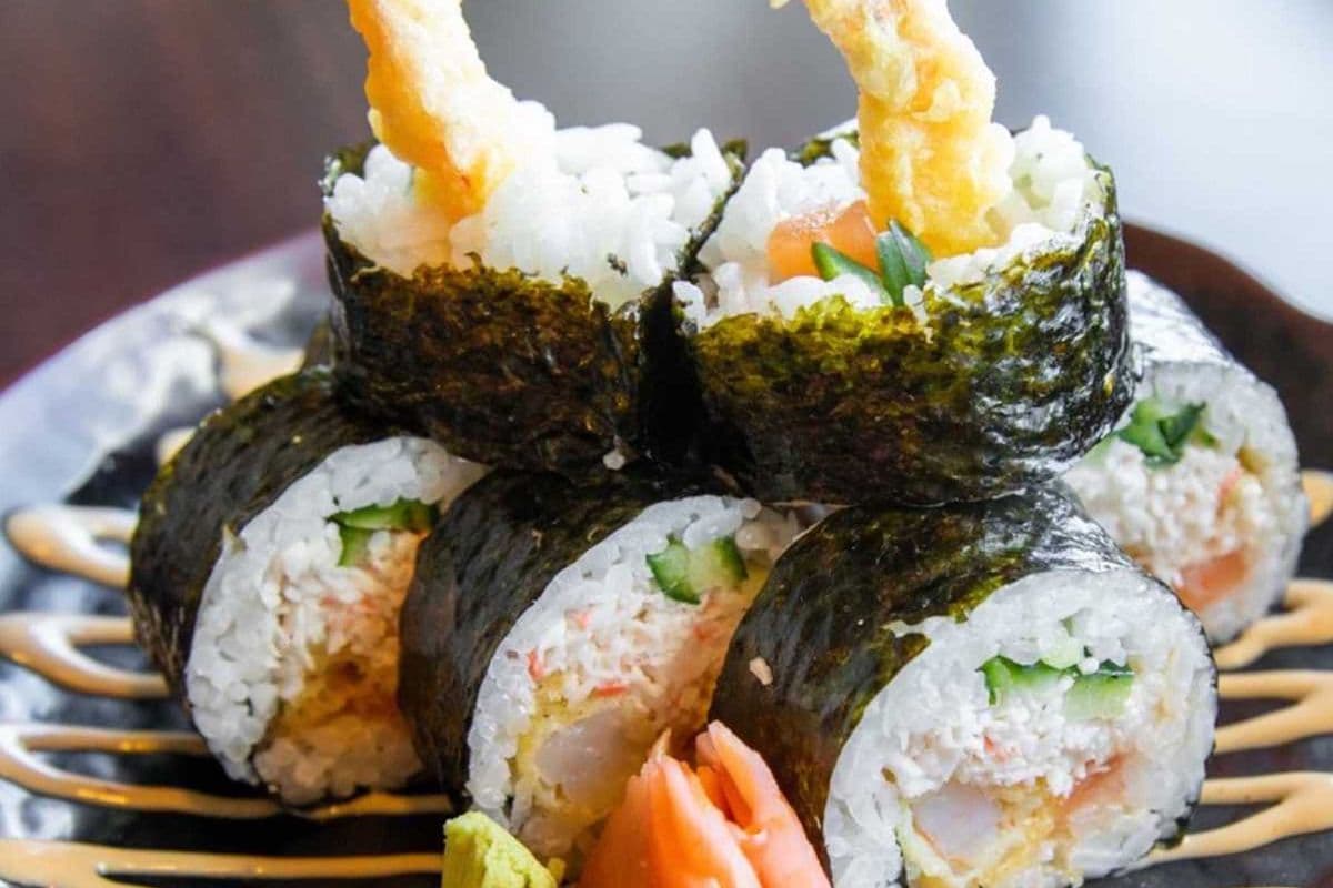 Dynamite Roll (9 pcs)