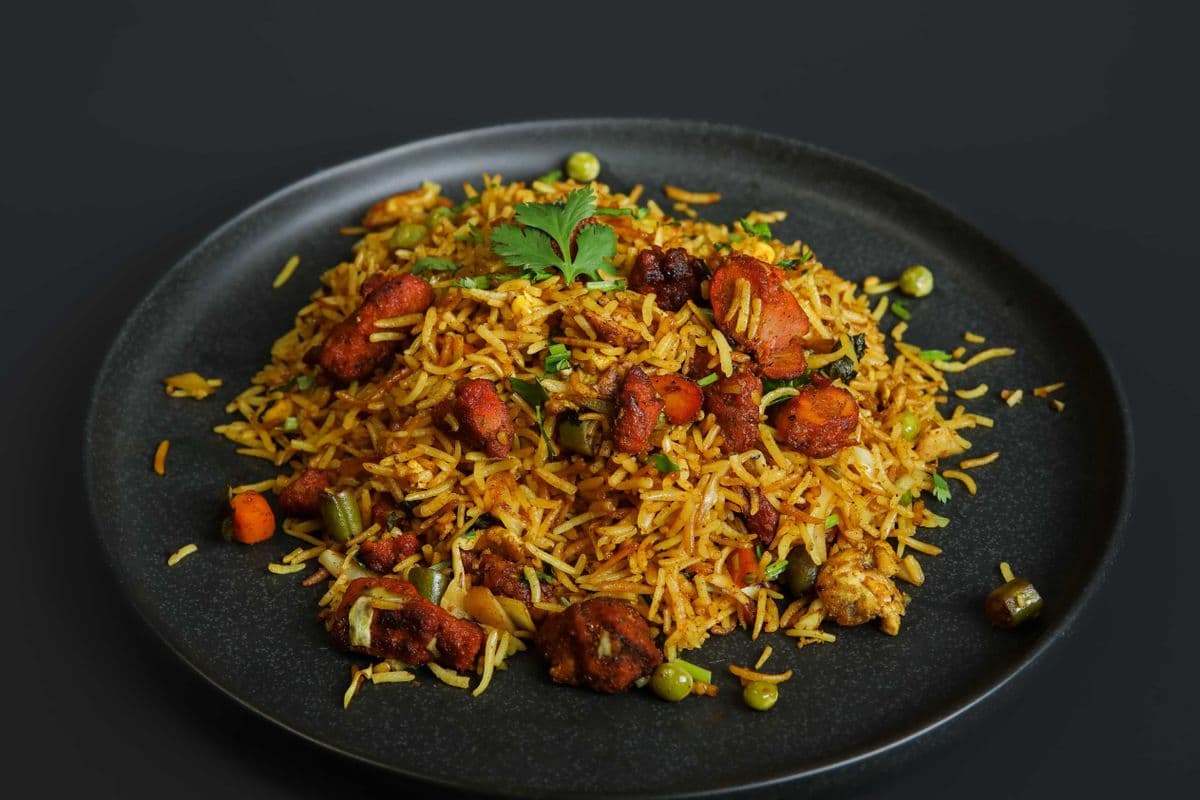 Street Style Chicken Fried Rice