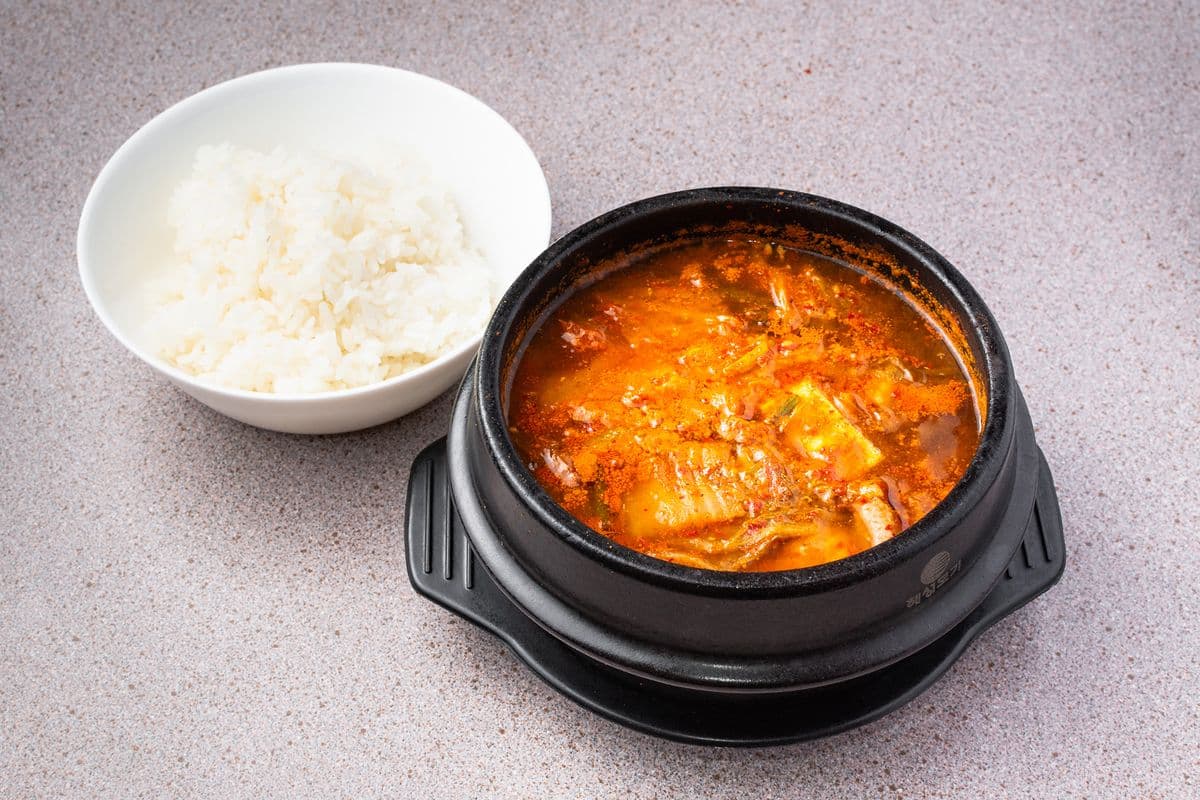 Kimchi Stew