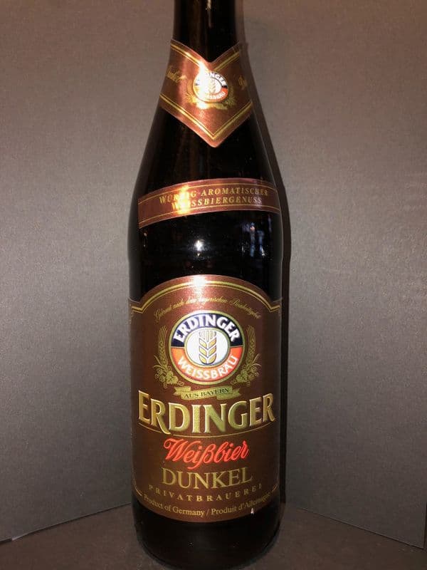 Erdinger Weissbier Dunkel (500 ml Bottle)