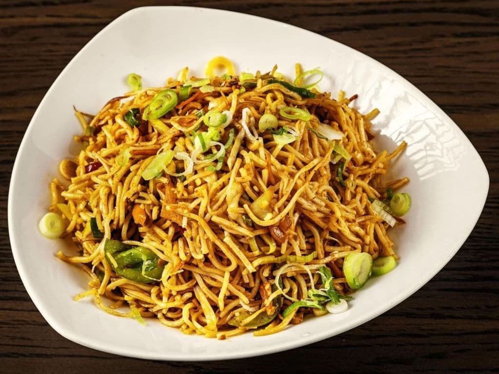 Veg Hakka Noodles