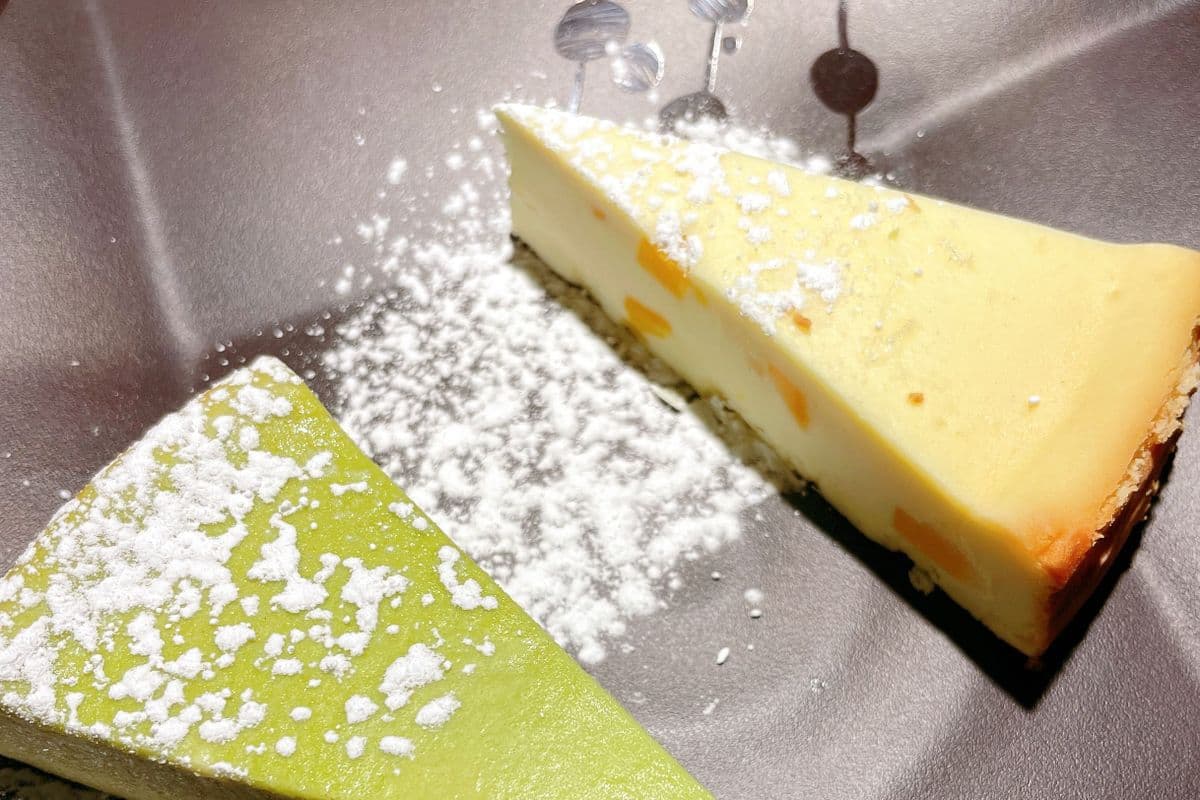 Mango Cheesecake (per slice)