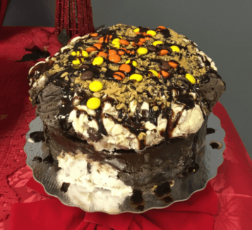Peanut Butter Messy Cake
