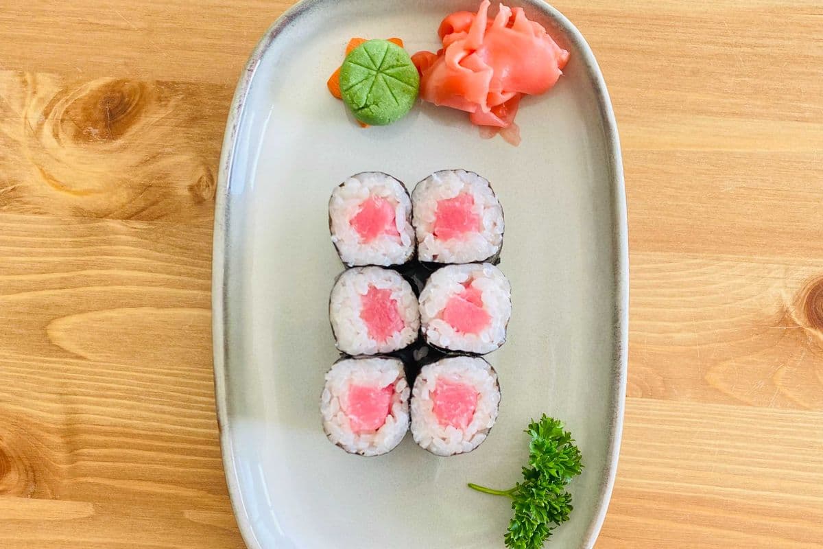Salmon Maki