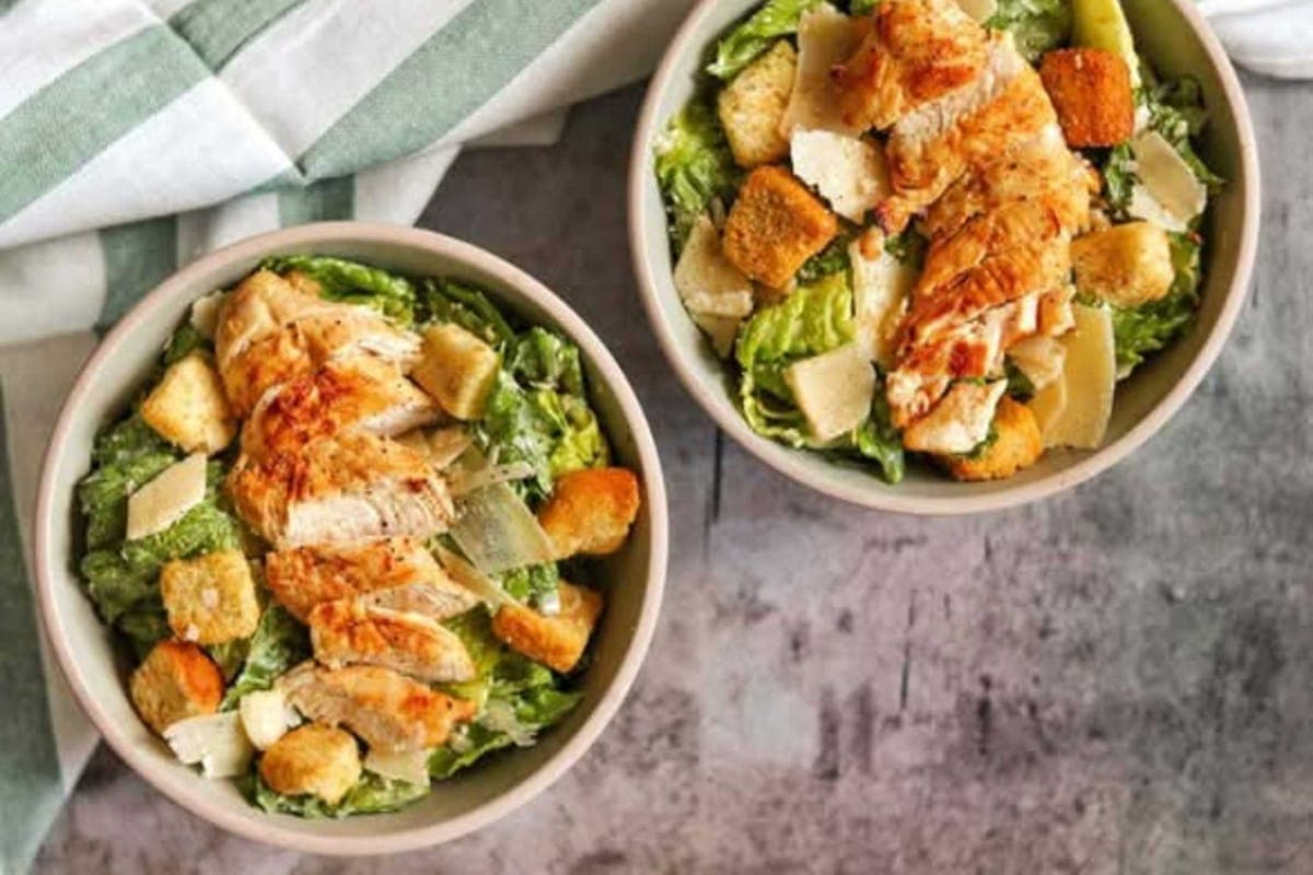 Salade de poulet grillé / Grilled Chicken Salad
