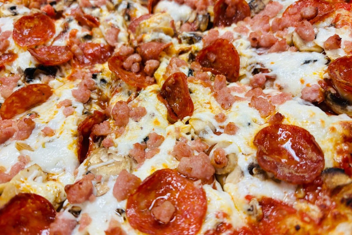 Canadian Pizza