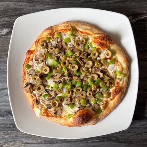 Regular Vegetarian Pizza