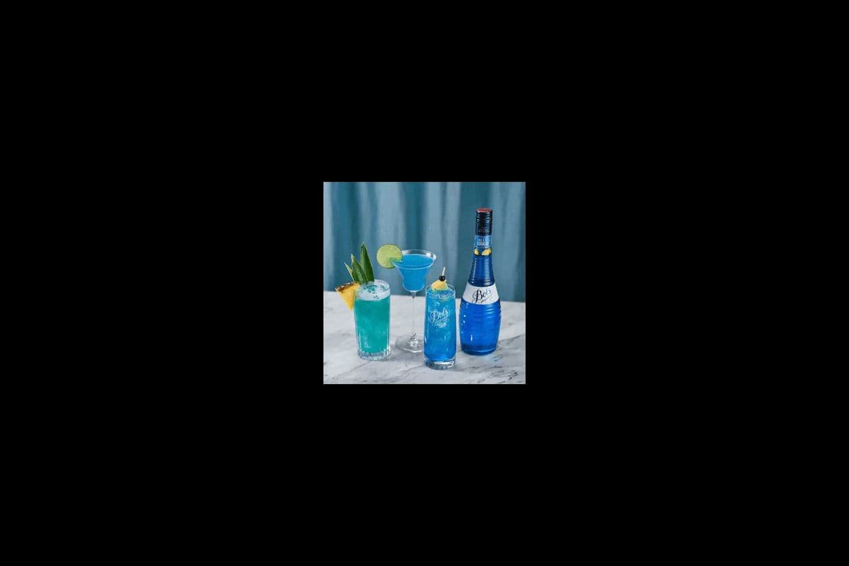 Bols Blue (750 ml Bottle) (1 x 750ML)
