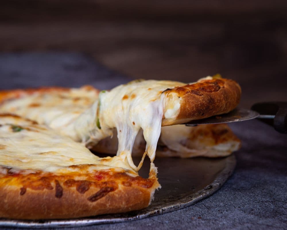 Pizza moyenne mozzarella 12''