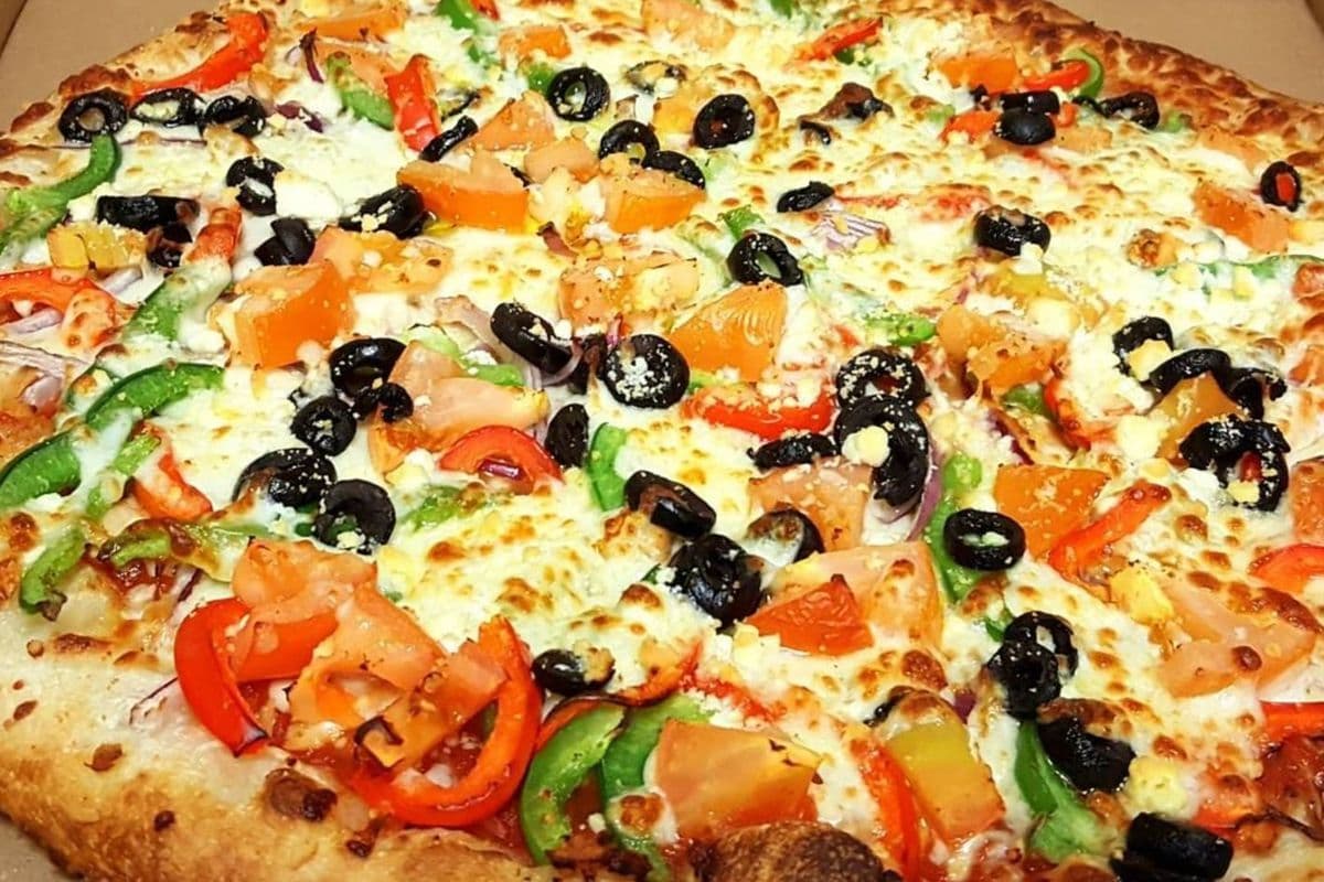 Large Special Greek Pizza