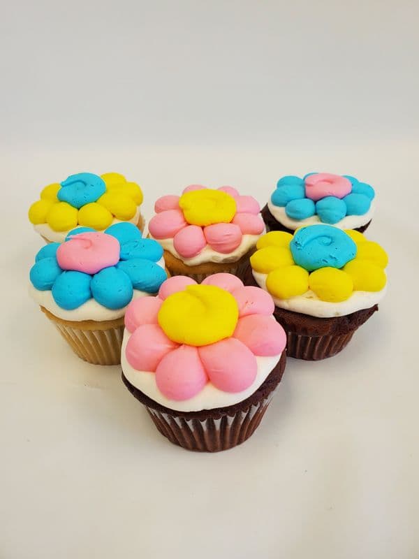 Daisy Cupcake