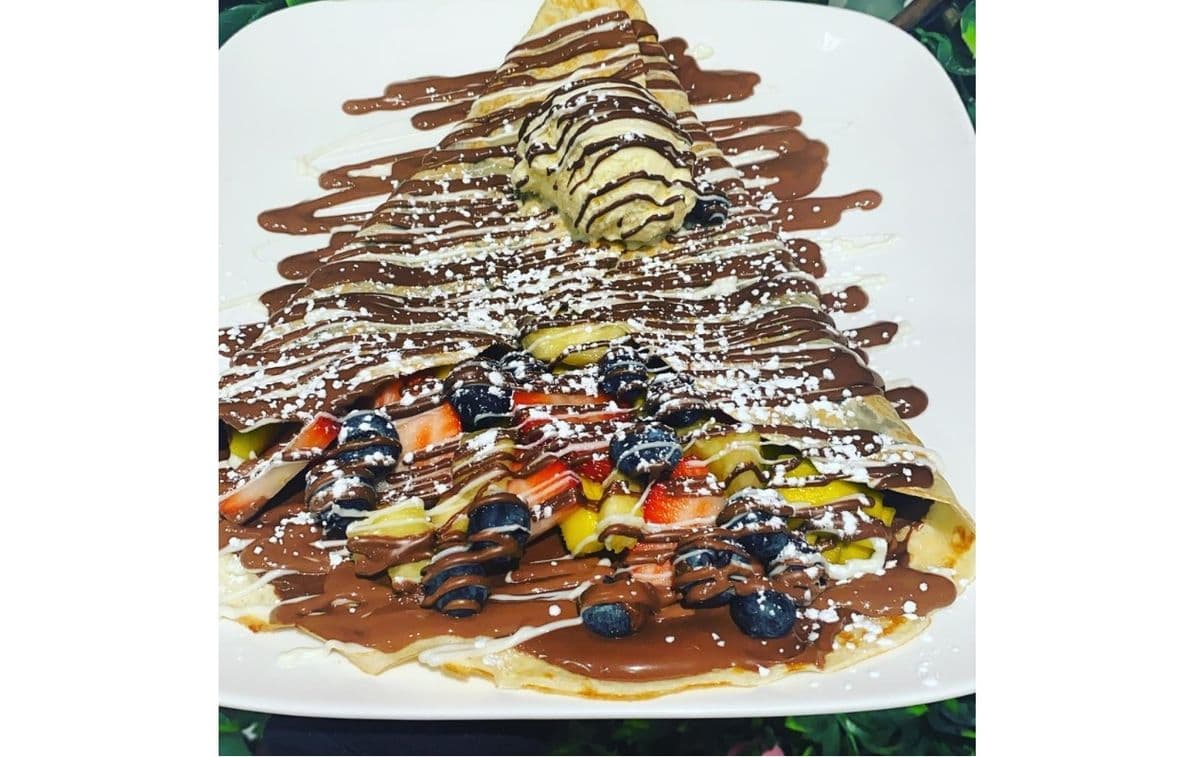 Choco-Fruit Crepe