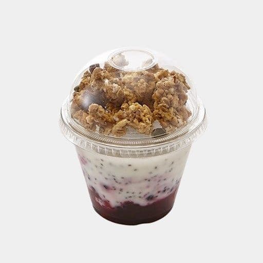 Délice yogourt et chia aux petits fruits / Delight cup granola, chia & berries