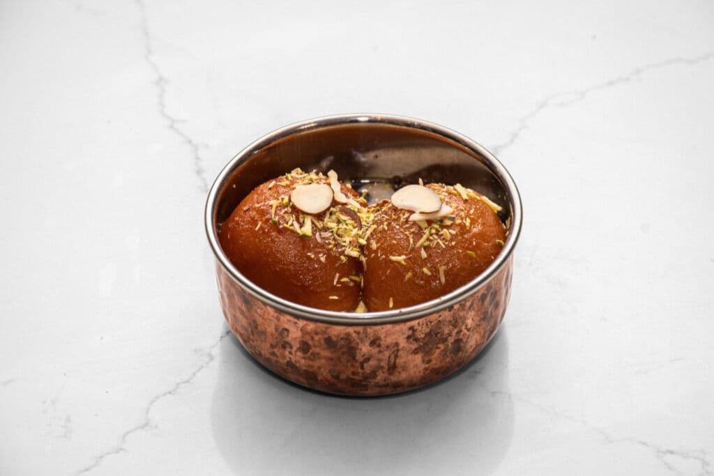 Gulab Jamun ( 2 pcs)