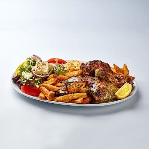 ASSIETTE DEMI POULET AVEC SALADE, RIZ ET CHOIX DE PATATE