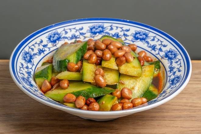 Cucumber Peanut Salad 凉伴黄瓜花生米