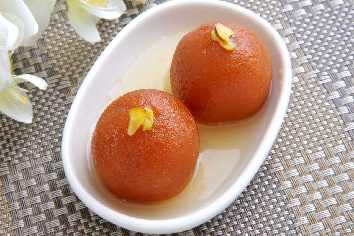 Gulab Jamun (2 pcs)