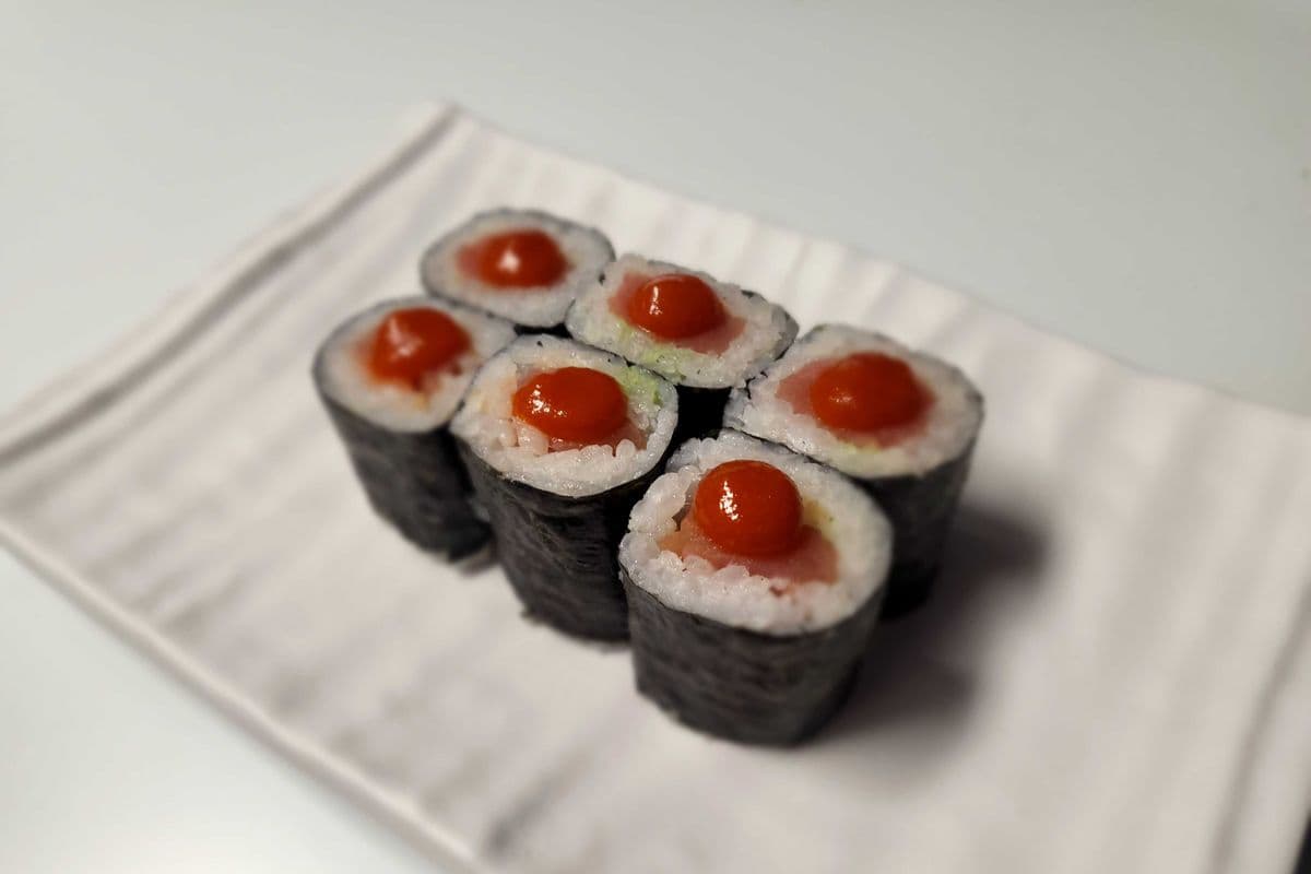 M4. Spicy Tuna Maki (6 pcs)