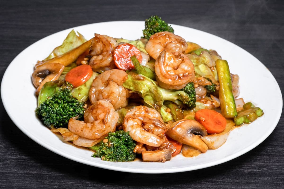 16. Shrimp with Mixed Vegetables