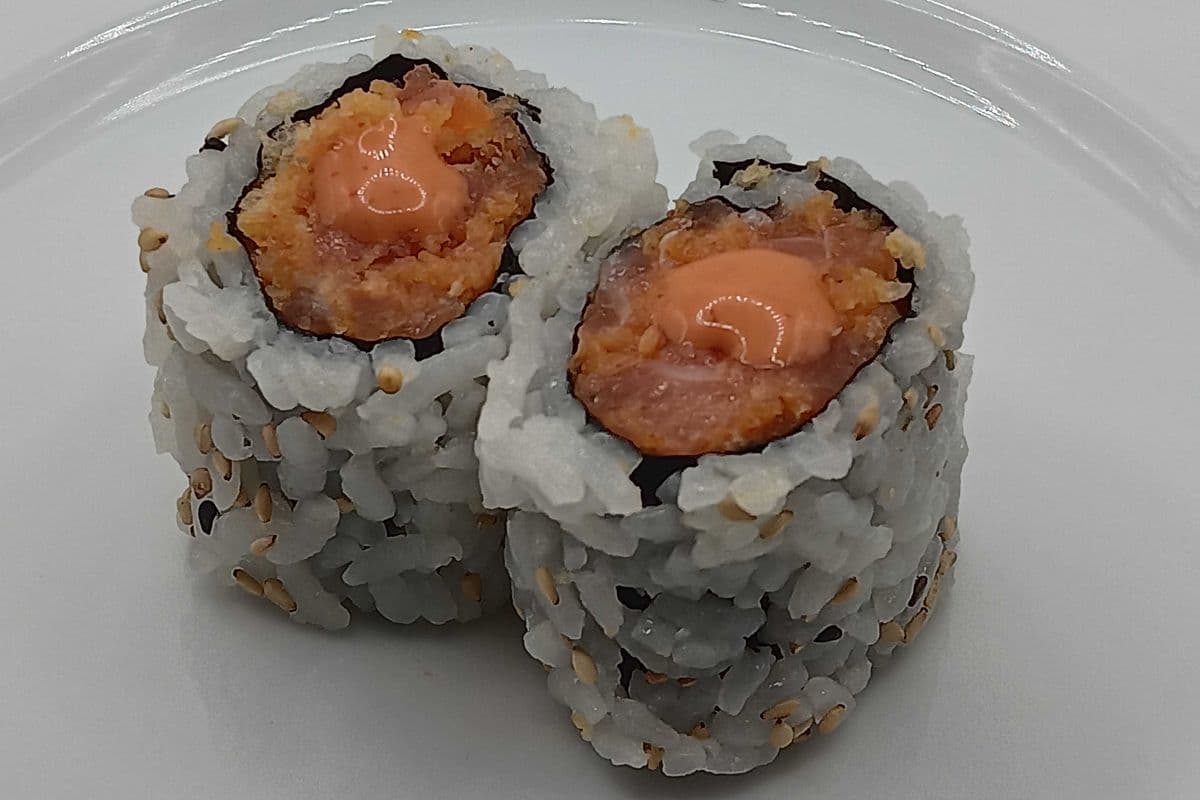 Spicy Salmon Roll