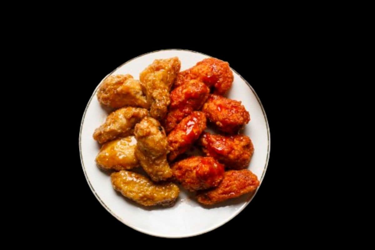 Fried Hand Breaded Wings (1 lb) + free POP