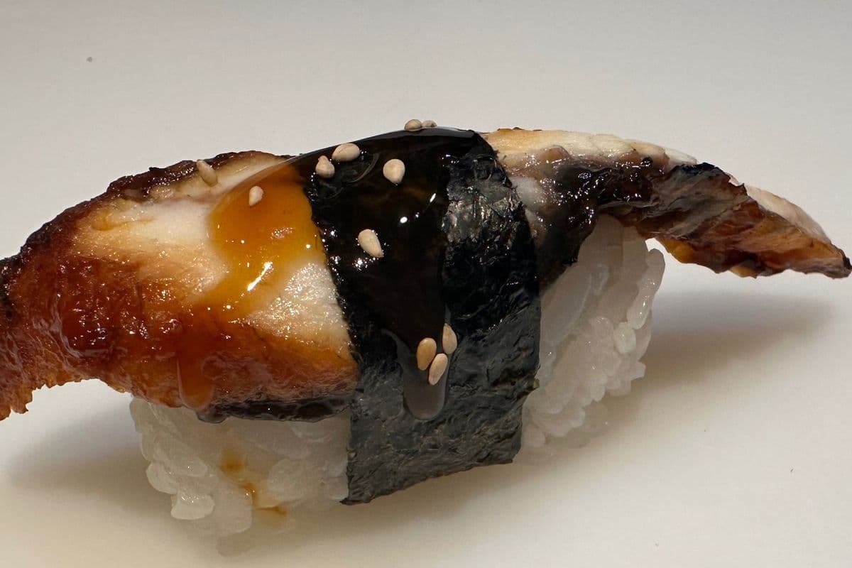 E10.Unagi Sushi (B.B.Q Eel)