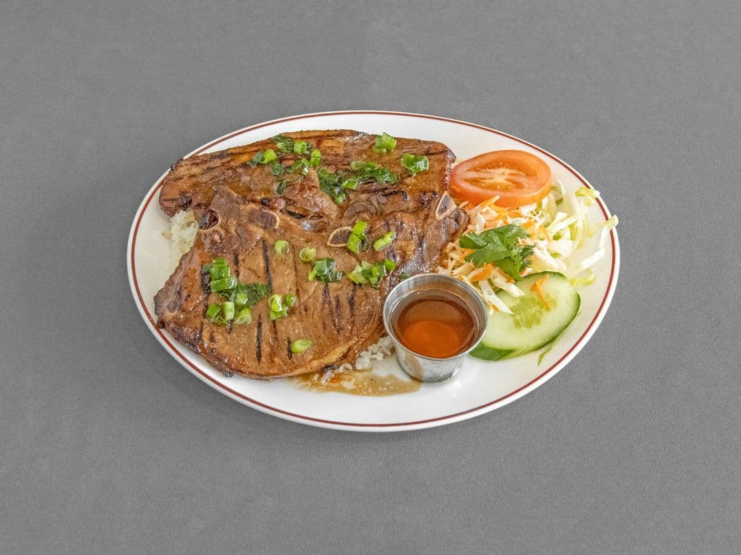 #C COMBO CÔTELETTE DE PORC GRILLÉ / Grilled Pork Chop Combo Meal