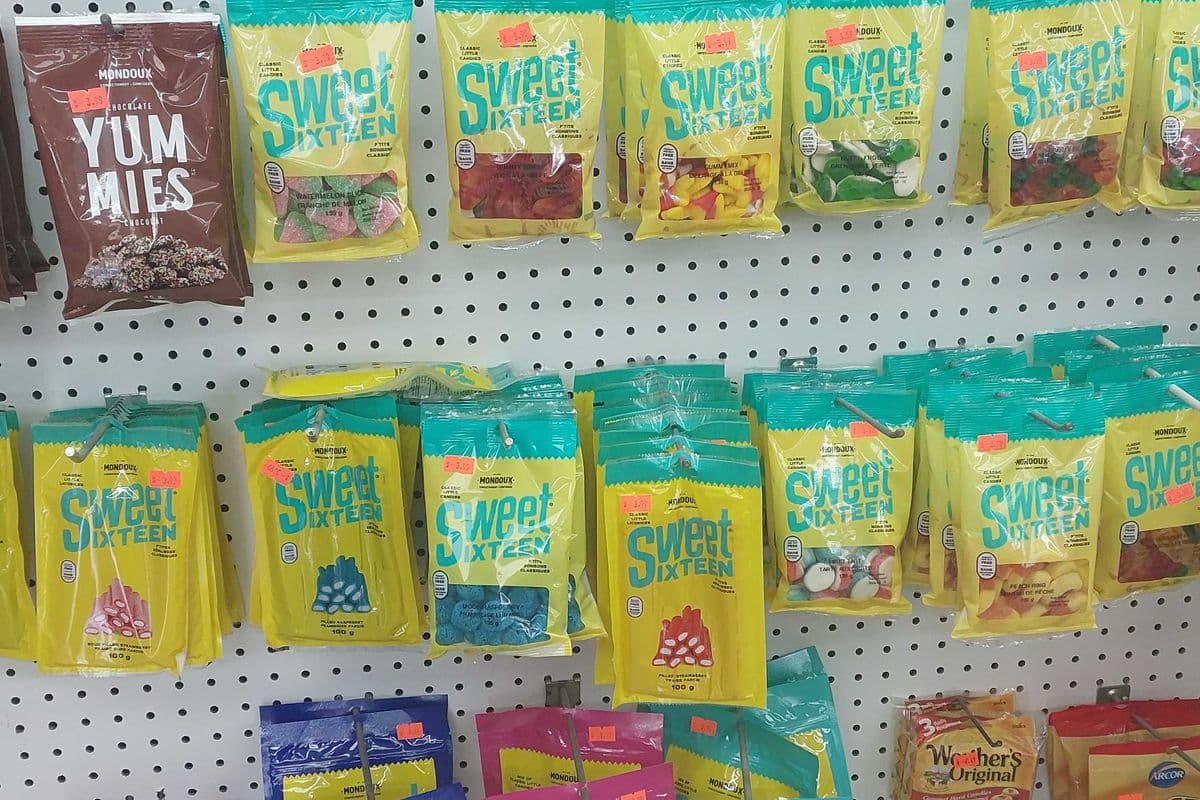 Sweet sixteen candies (85 to 135g )