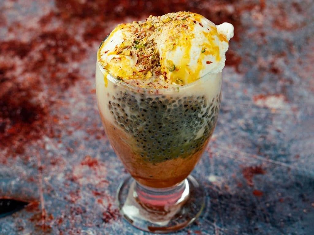 Kesar Elaichi Falooda