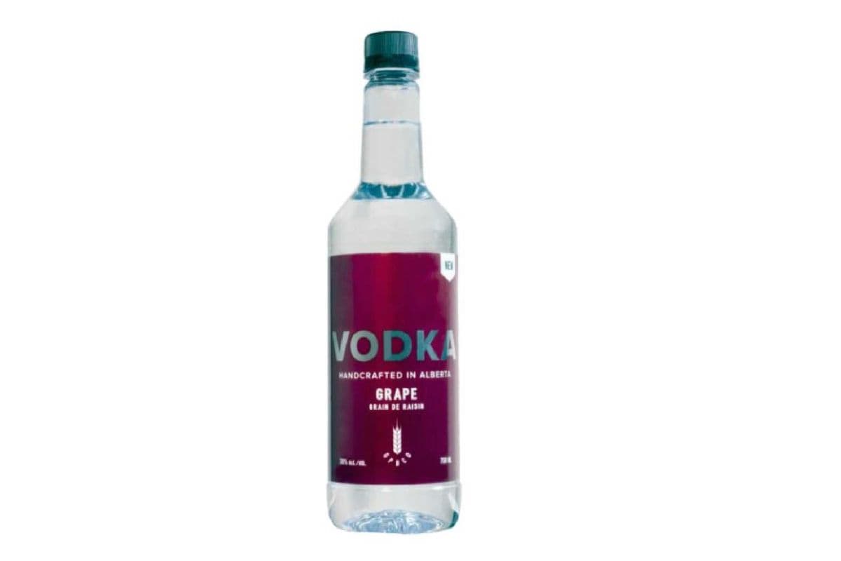 GP BREWING HANDCRAFTED GRAPE VODKA (1 x 750ML)