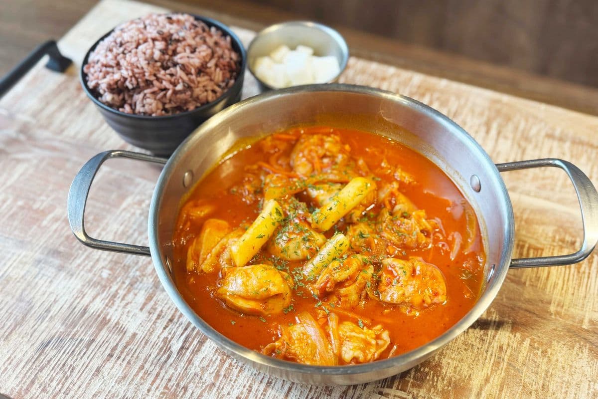 Spicy Braised Chicken Stew|닭볶음탕