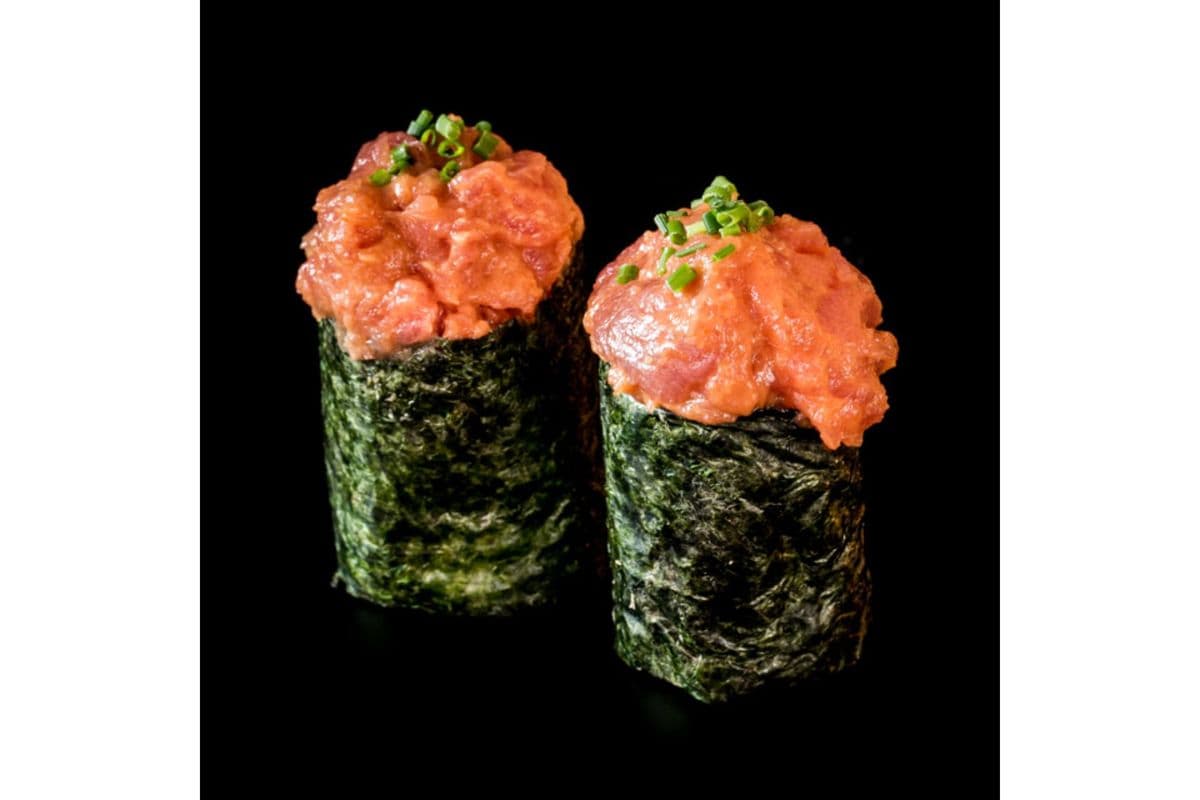 N16 Spicy Tuna (2 pcs)