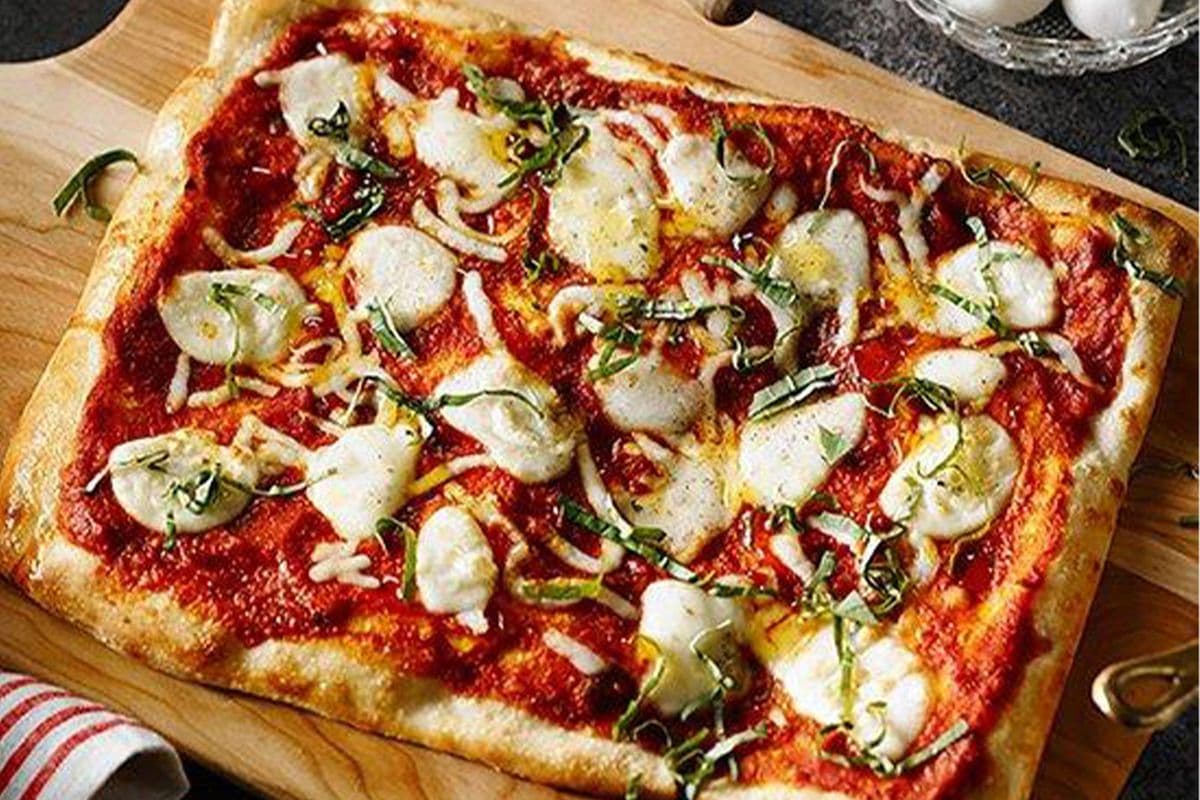 Group Margherita Pizza