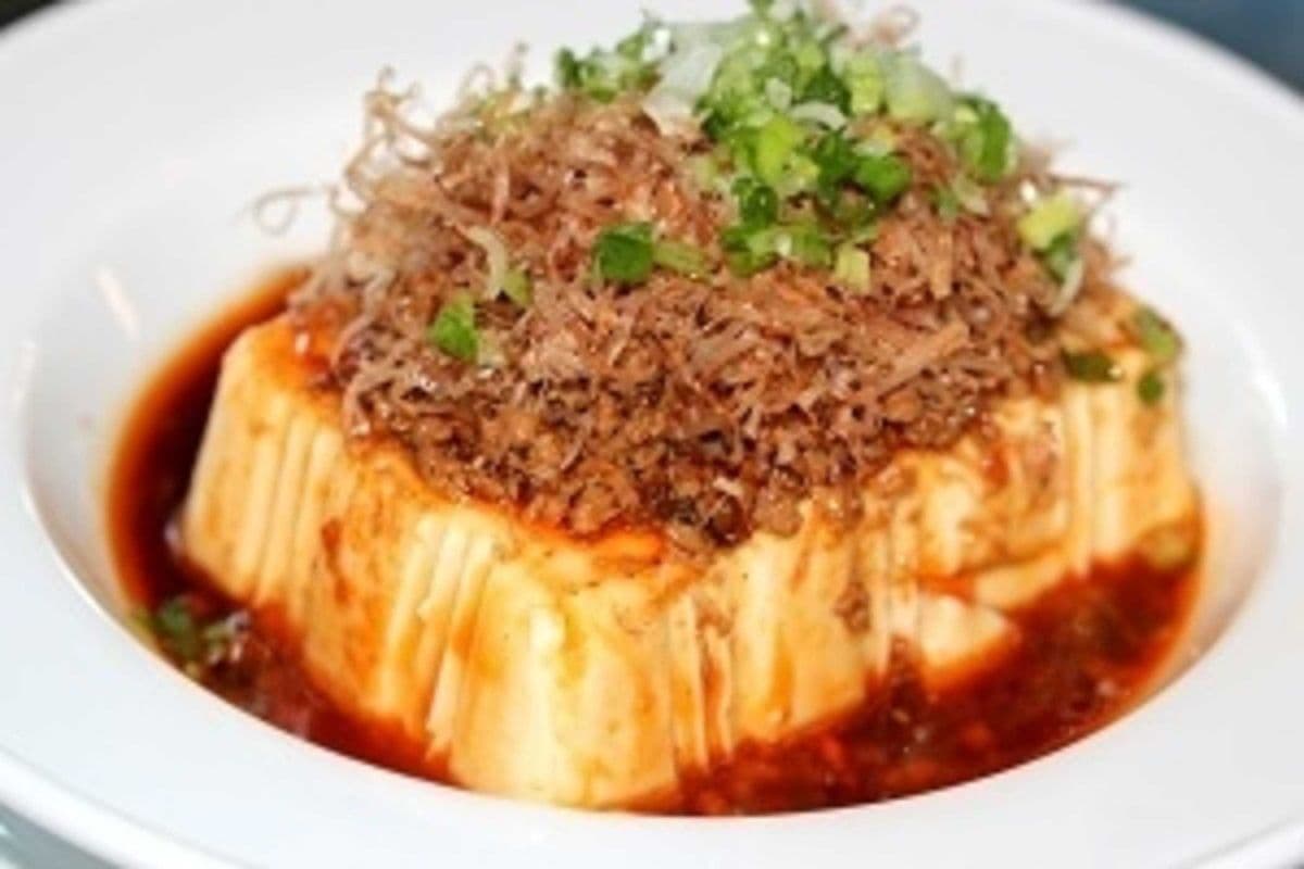 Chilled Tofu in House Spicy Meat 超人氣辣肉冷豆腐