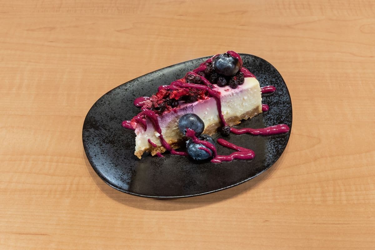 GF White Chocolate Cheesecake